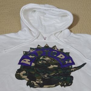 Mitchell and Ness Toronto Raptors camo logo hoodie size L